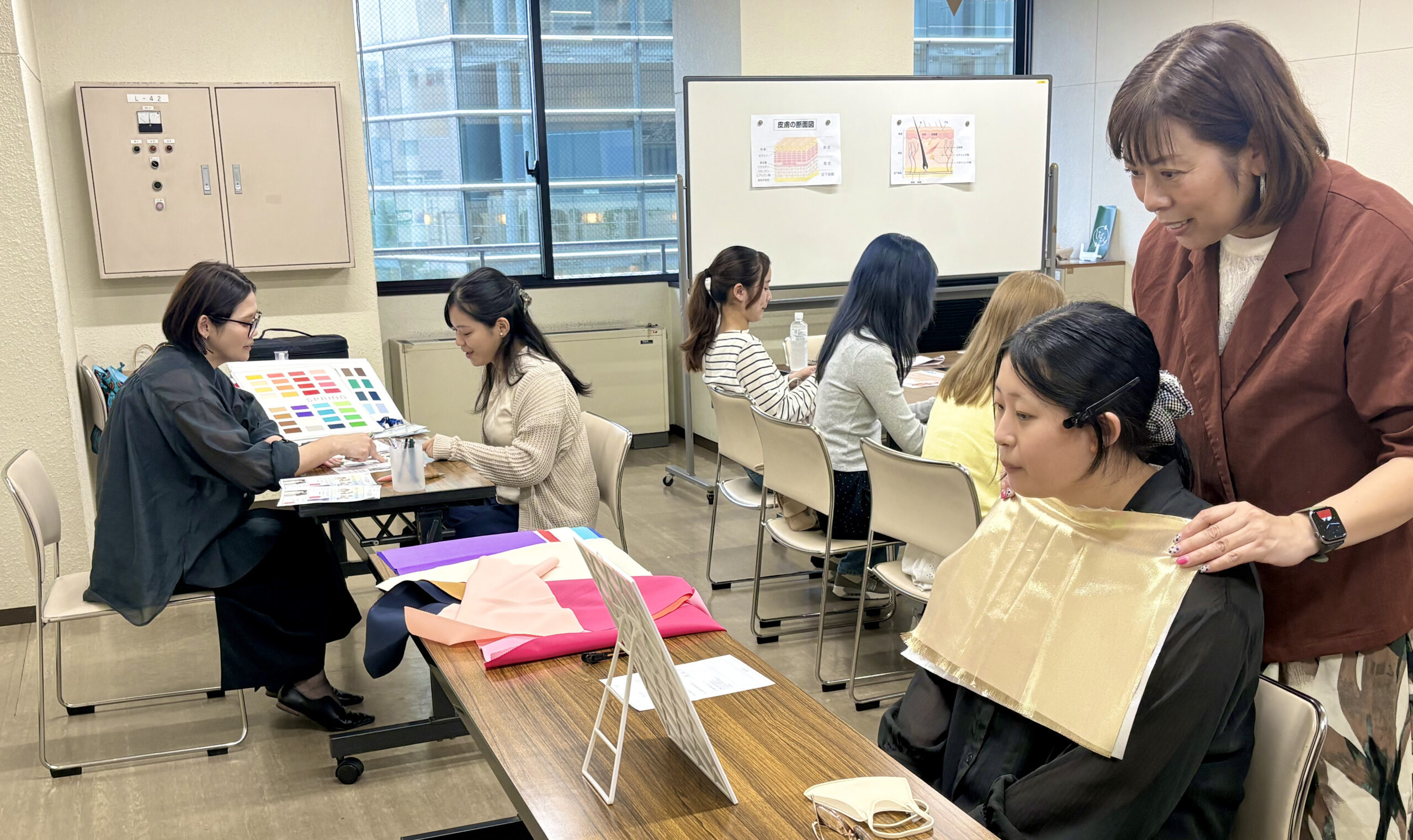 知っておきたい！基本のスキンケア&ベースメイク講座